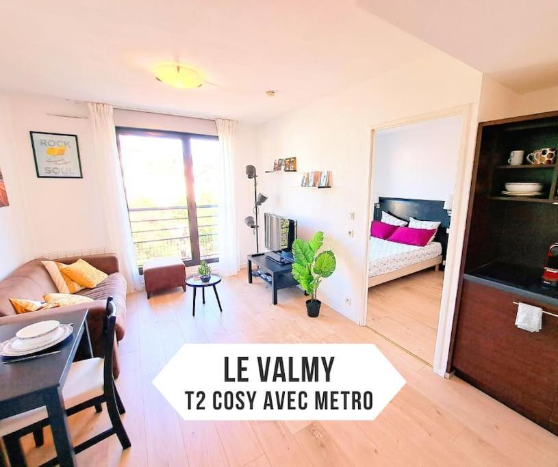 Le Valmy: Appartement Lumineux Au Pied Du Metro Lyon Exterior foto